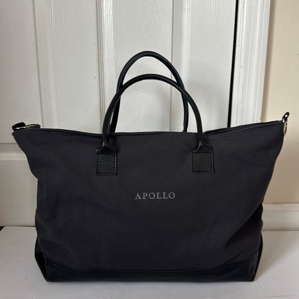 Scarborough & tweed duffle bag